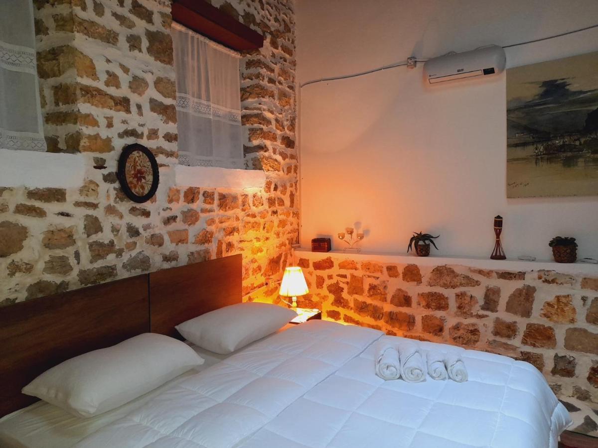 Gorica'S Bridge Hotel Berat Esterno foto