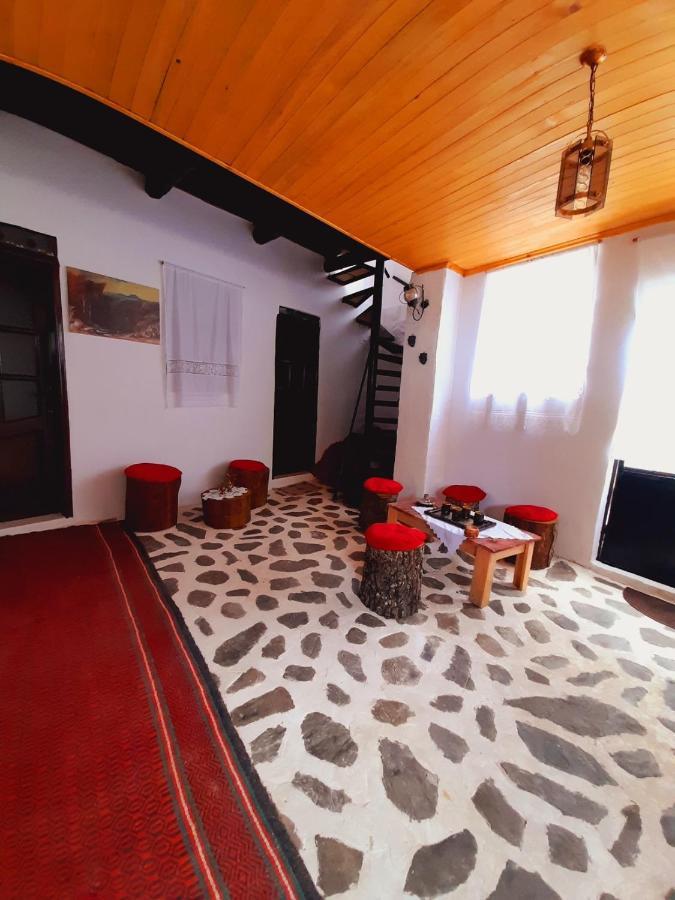Gorica'S Bridge Hotel Berat Esterno foto